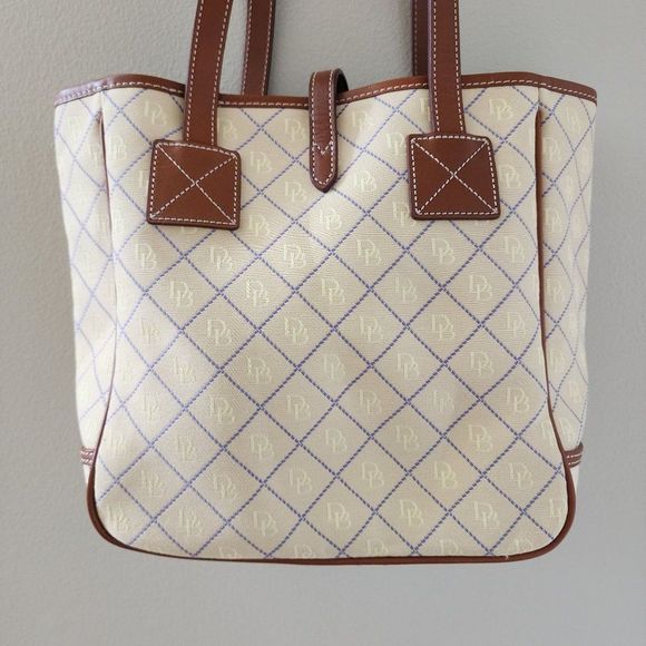 Dooney & Bourke Womens Tote Bag - Picture 4 of 12